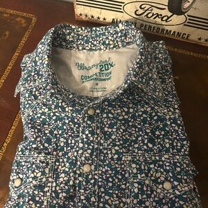 Short sleeve pearl snap Wrangler  Western Shirt M